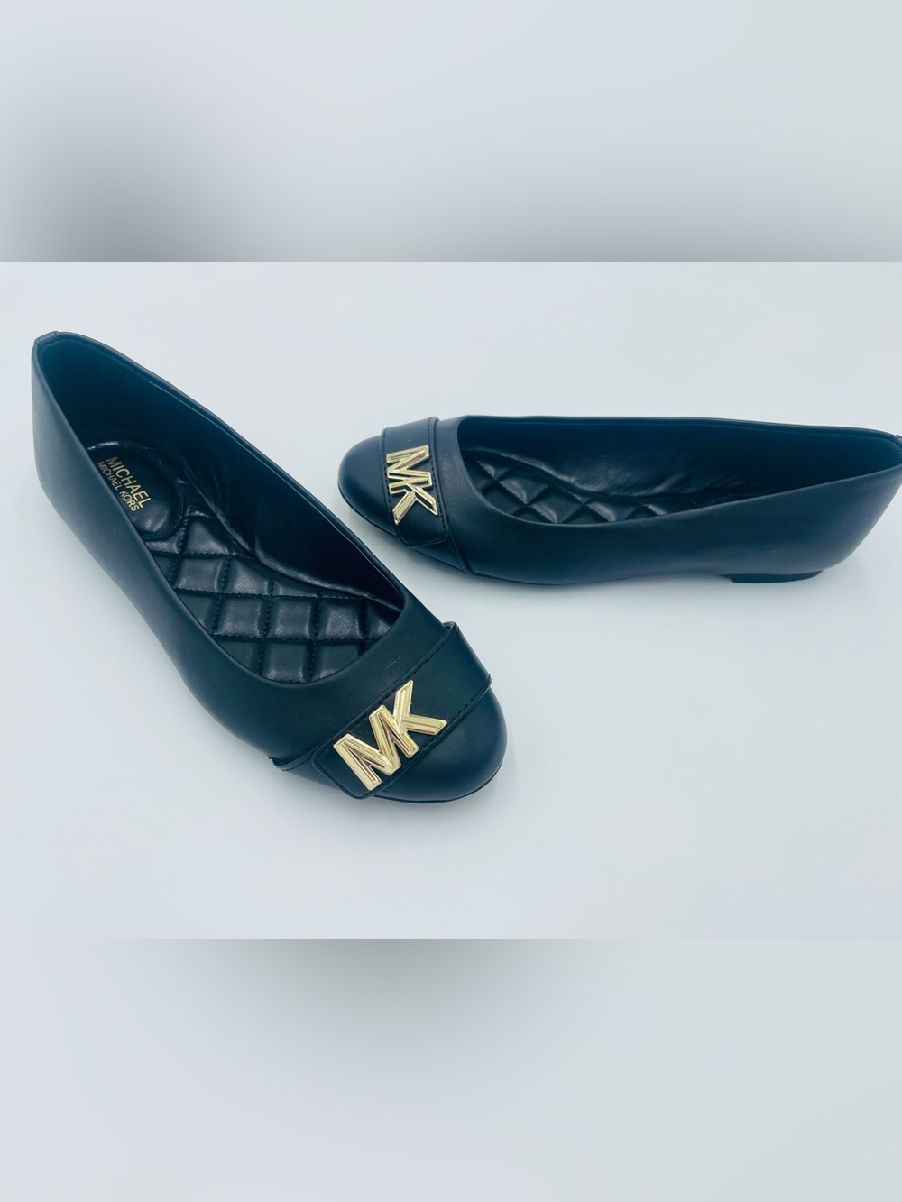 MICHAEL Michael Kors jilly ballet Black Quilted Logo Ballet Flats size 6